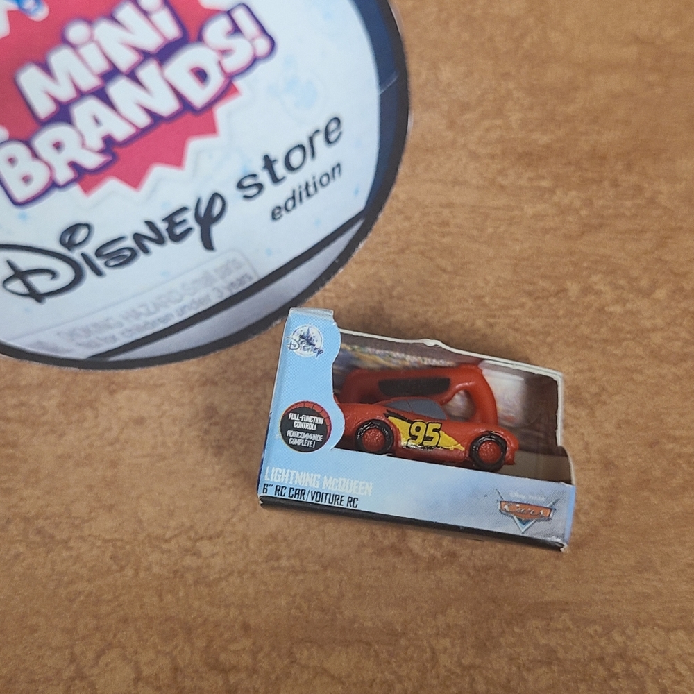 Zuru DISNEY Mini Brand Collectors Toy:  Cars Lightning McQueen